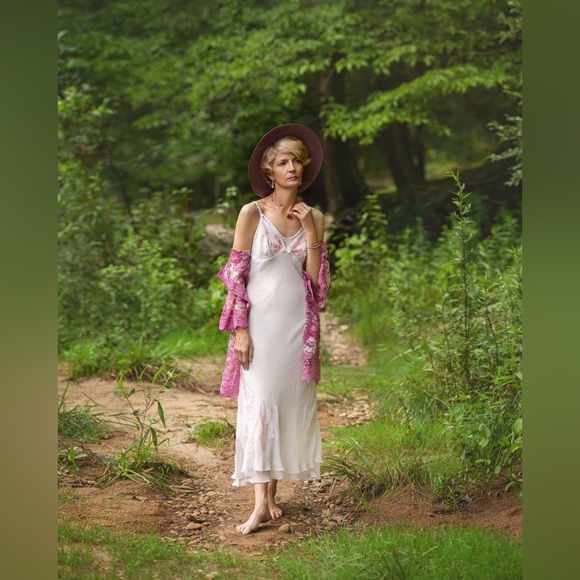 Cherie Vintage Embrodiered White Nightgown Slip Dress - Picture 9 of 9